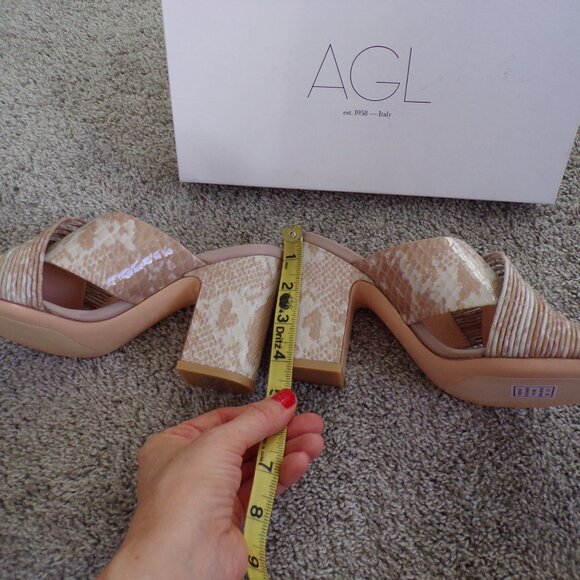 NIB AGL ITALIAN pink and white sandals 39 - Picture 4 of 11